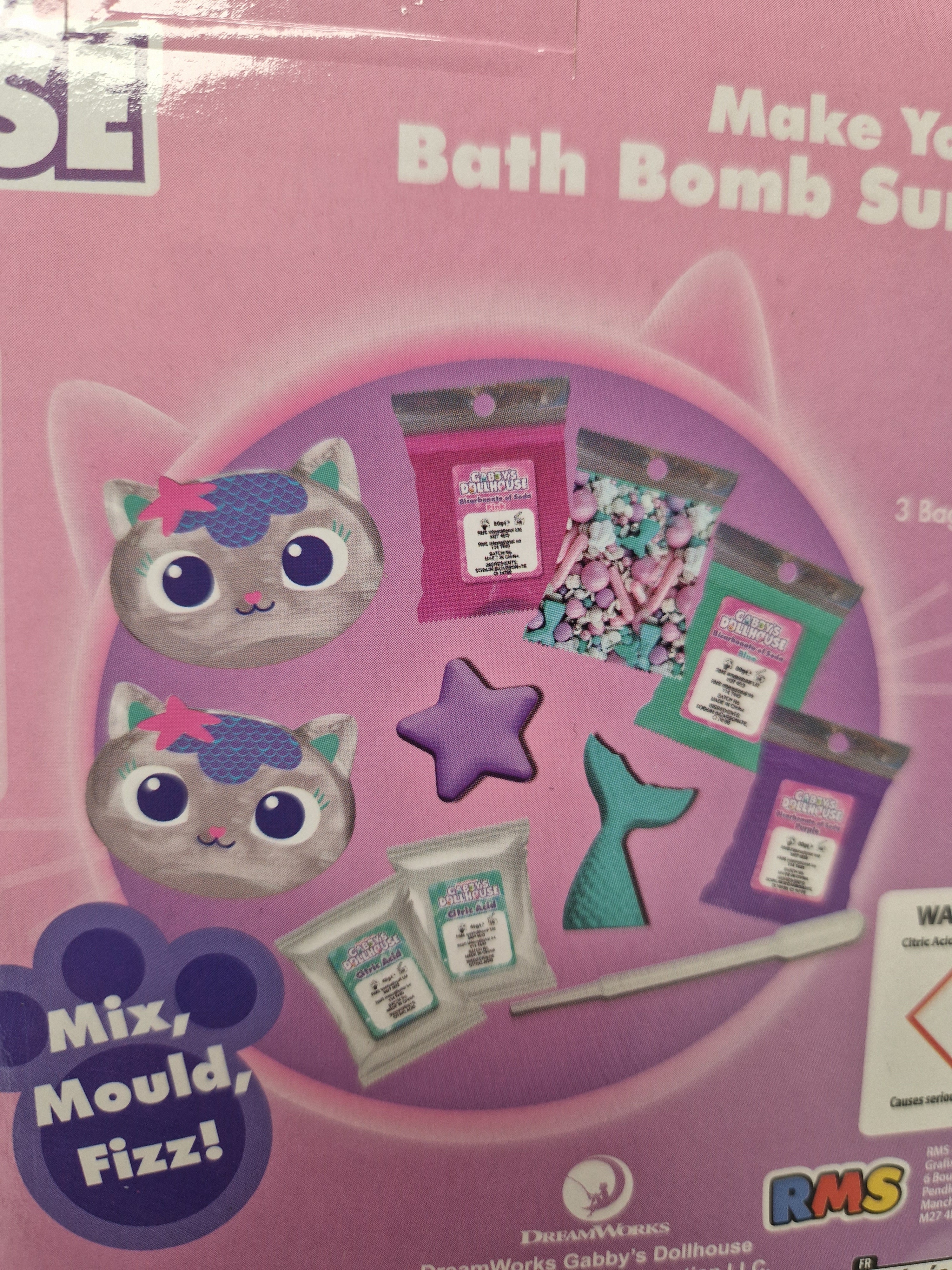 Gabby's Dollhouse MYO Bath Bomb Surprise Set