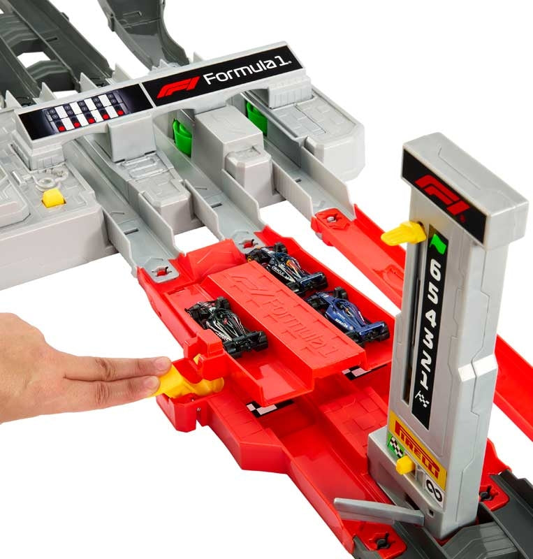 Hot Wheels Racing Formula 1 Grand Prix Circuit Playset
